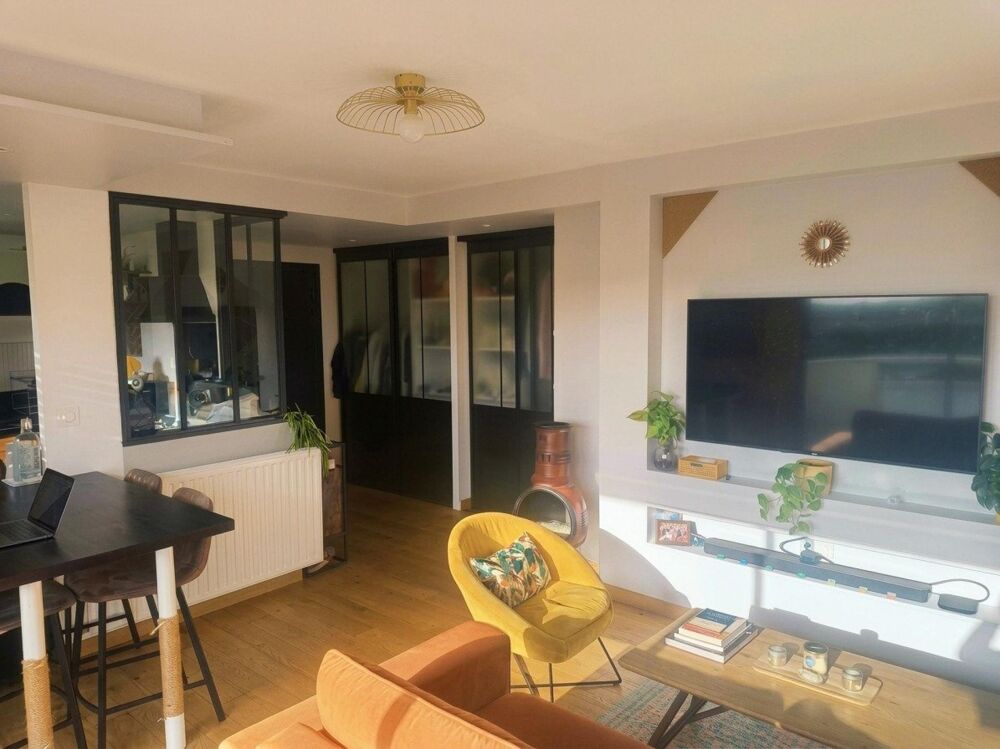 Vente Appartement LA ROCHELLE - Secteur Beauregard - Appartement T2 rénové - Dernier étage avec ascenseur, parking et cave La rochelle