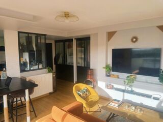 Vente Appartement LA ROCHELLE - Secteur Beauregard - Appartement T2 rénové - Dernier étage avec ascenseur, parking et cave La rochelle