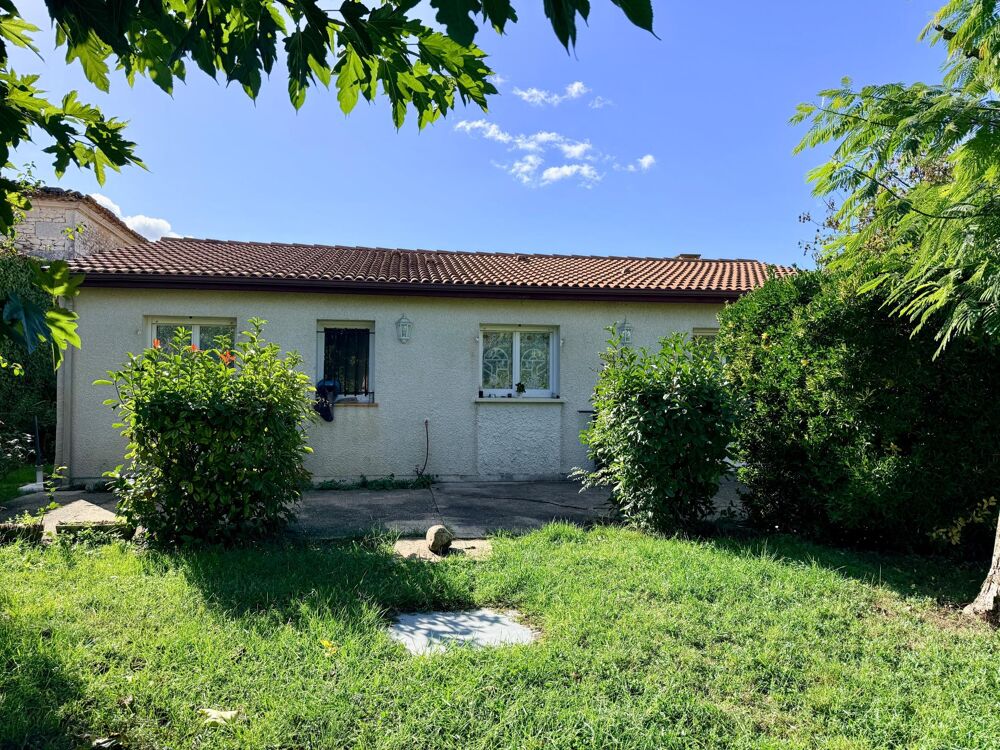 Vente Maison Jolie petite maison T4 dans le coeur de saint sever de saintonge. Saint-sever-de-saintonge
