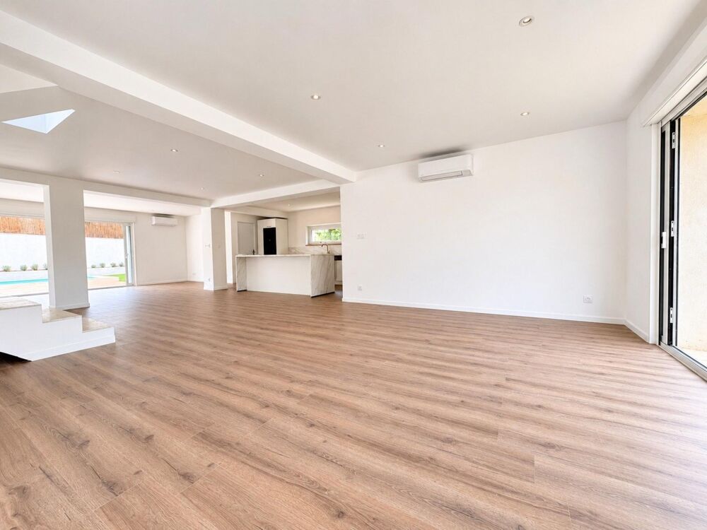 Vente Maison MAISON FAMILIALE 190 M2 ENTIÈREMENT RÉNOVÉE Velaux