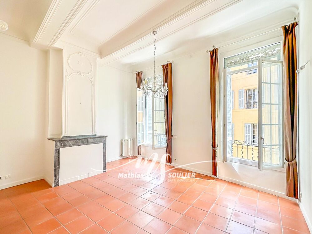 Studio de 36.44 m² rue Thiers - Immeuble bourgeois