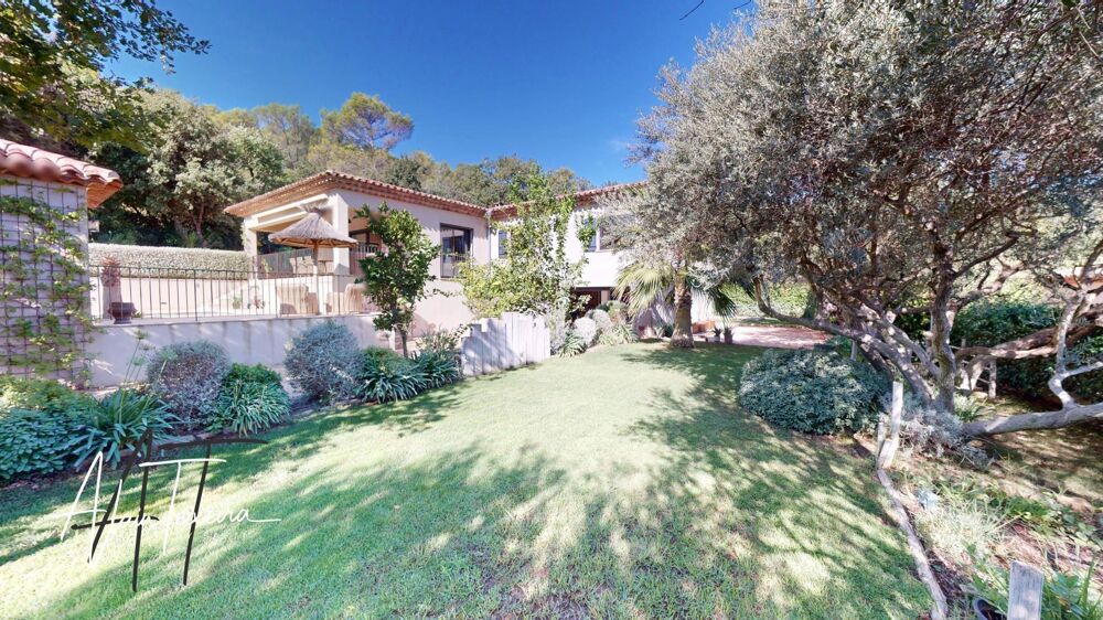Vente Maison Villa de plain-pied avec dépendances Le luc