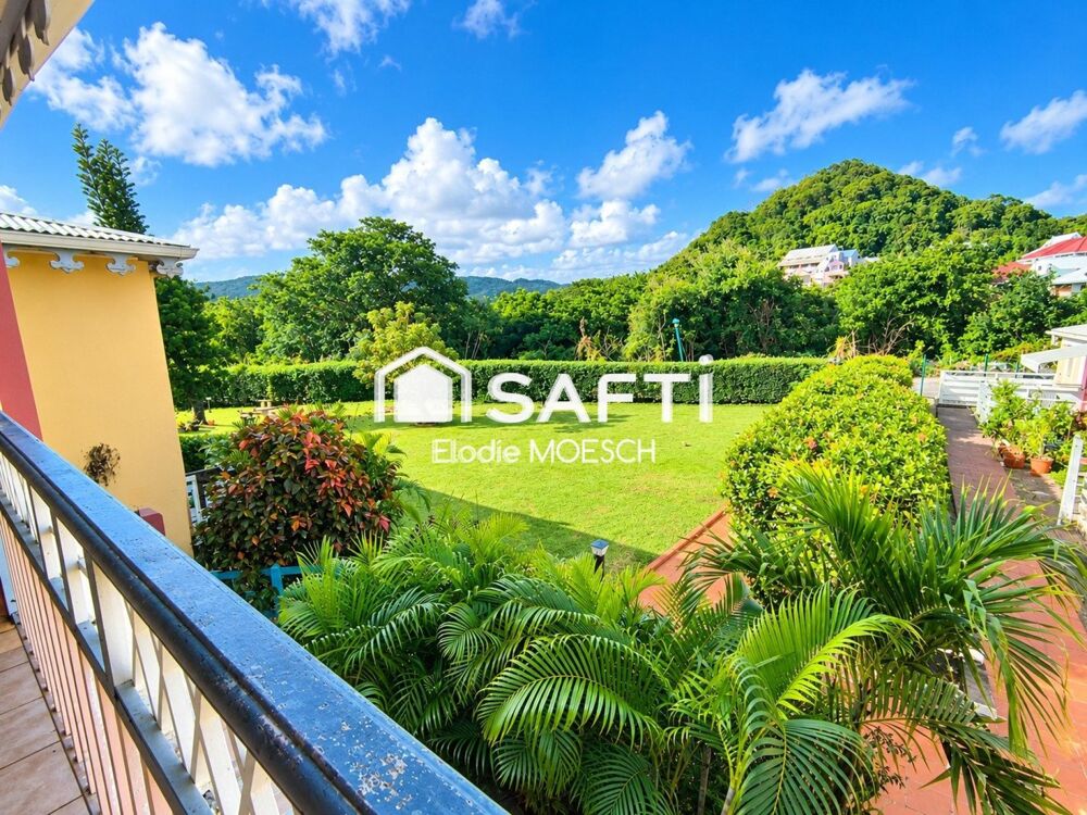 Vente Appartement Studio à 5 minutes à pieds d'une des plus belle plage de l'ile à saisir au plus vite ! Sainte-anne