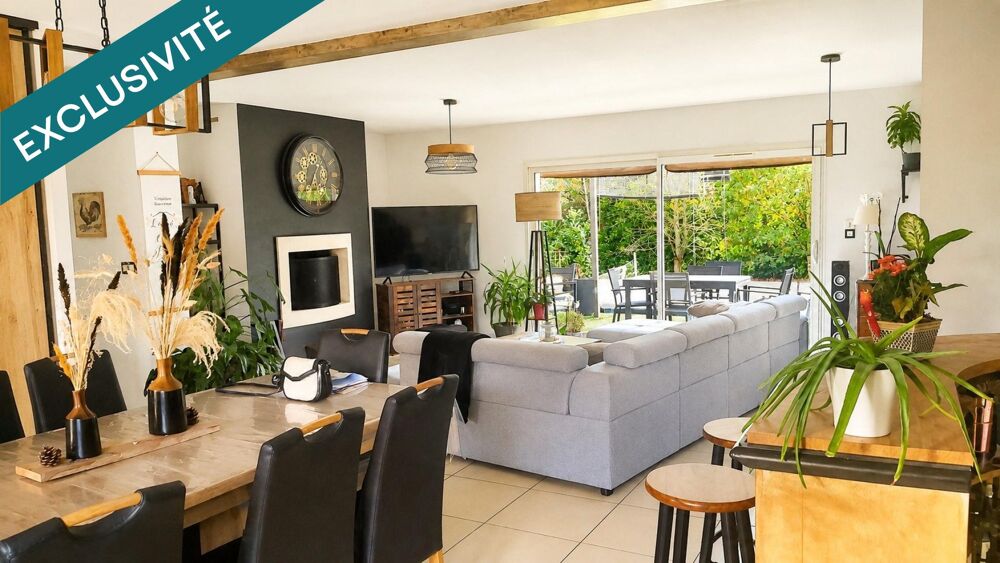 Vente Maison Spacieuse Maison avec piscine au calme de la campagne Vouzan