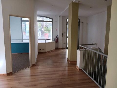 Local professionnel d'exception Avignon IM 222600 84000 Avignon