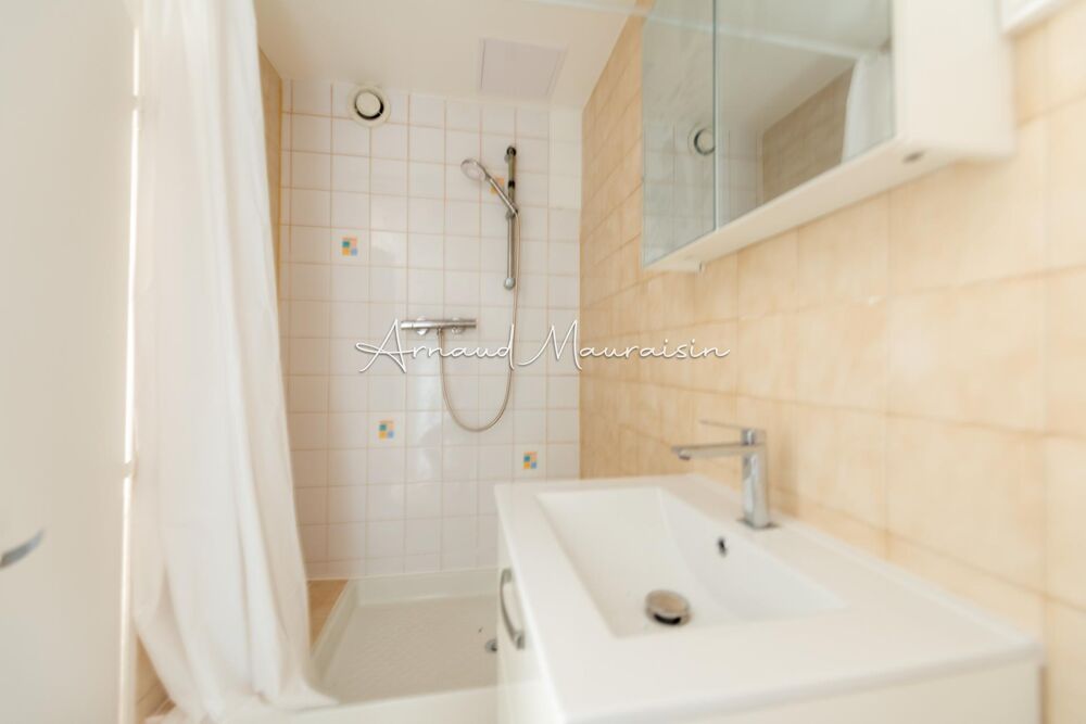 Vente Immeuble Immeuble locatif dans le centre village Plailly