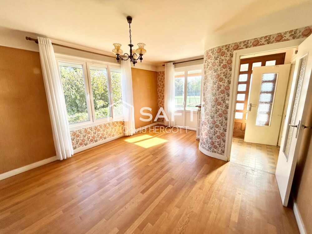 Vente Maison Maison ancienne avec sous-sol, terrain clos de 936 m² – Blois Blois