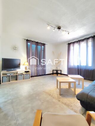  Appartement à louer 2 pièces 75 m²