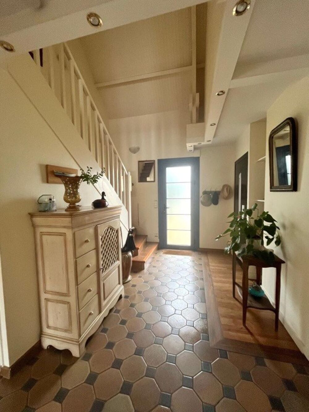 Vente Maison En plein coeur de St Lyphard: grands volumes et joli jardin! Saint-lyphard