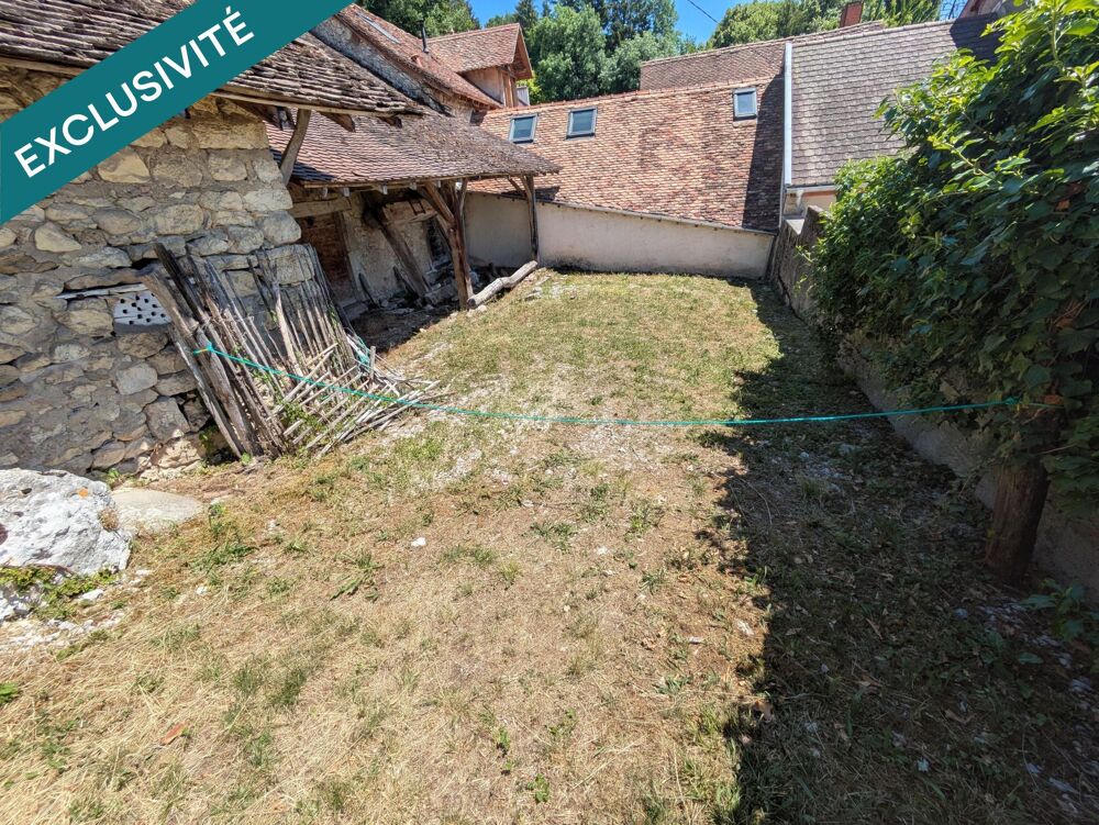 Batisse en pierre à réhabiliter