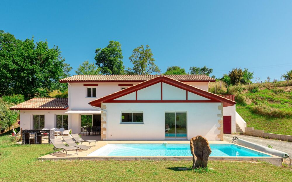 Villa T7 avec un appartement indépendant