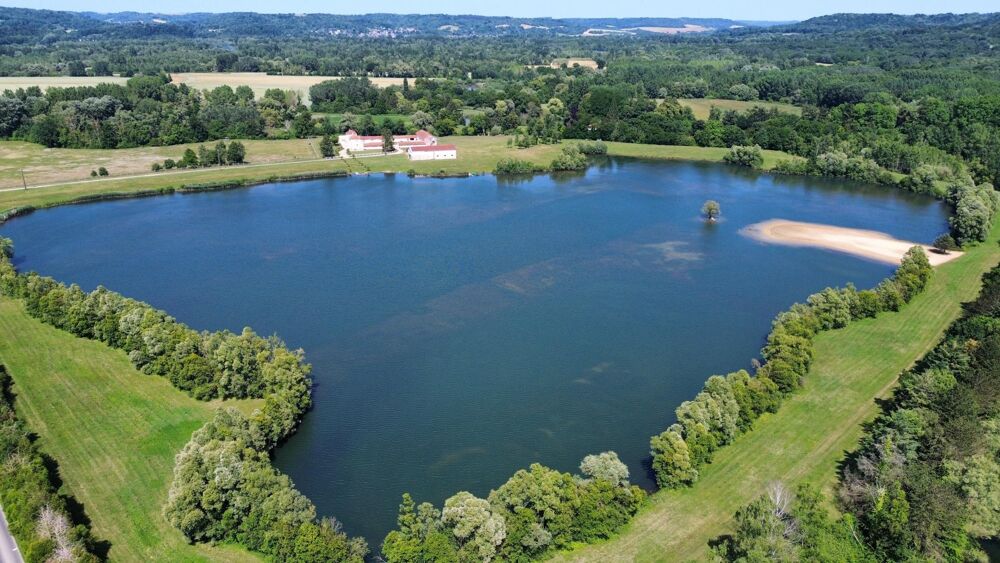 Vente Maison Magnifique propriété de 295 m² implantée sur un domaine de 26 hectares avec 2 étangs Soissons