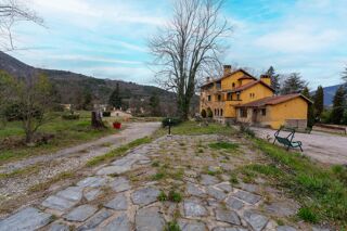  Maison � vendre 14 pi�ces 421 m�