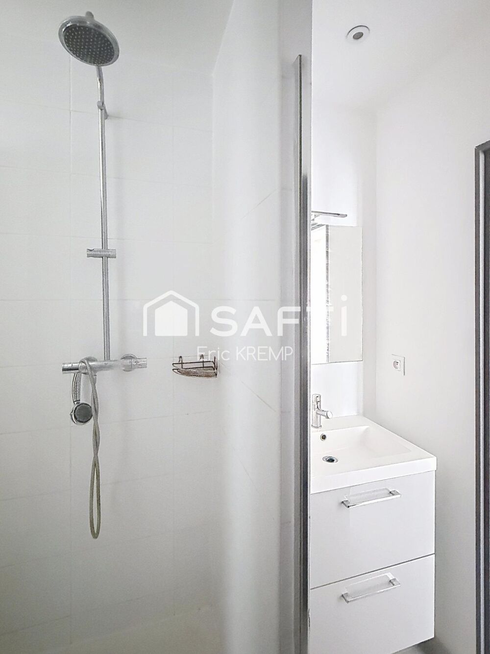 Esprit loft, central, volume, tout confort !