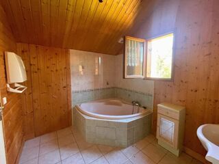  Maison à louer 6 pièces 116 m² Aydat