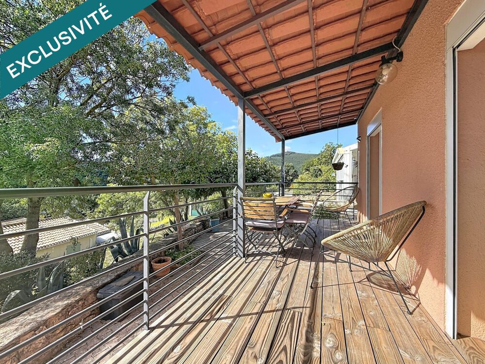 Vente Maison Villa de 97m2 avec vue dégagé, comportant piscine, spa et grand salon avec poêle à bois Villemagne-l'argentiere