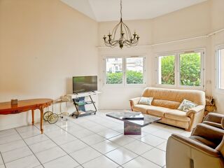  Maison à vendre 6 pièces 200 m²
