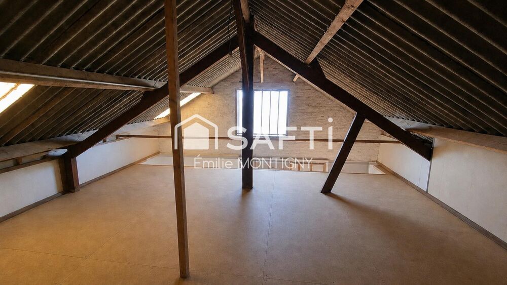 Vente Parking/Garage Bâtiment de 218m2 en deux niveaux - Possibilité d'acquérir 492m2 Dives-sur-mer