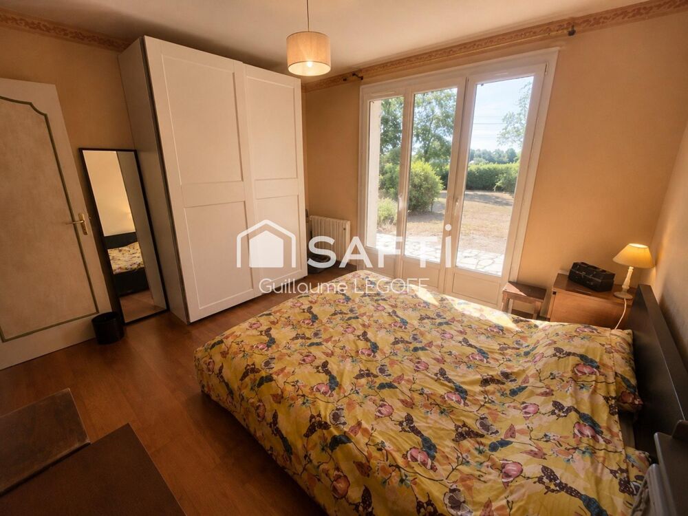 Vente Maison 180 m², 5 chambres sur plus de 5 000 m² Saint-florent-sur-cher