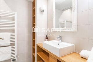  Immeuble � vendre 84 m�