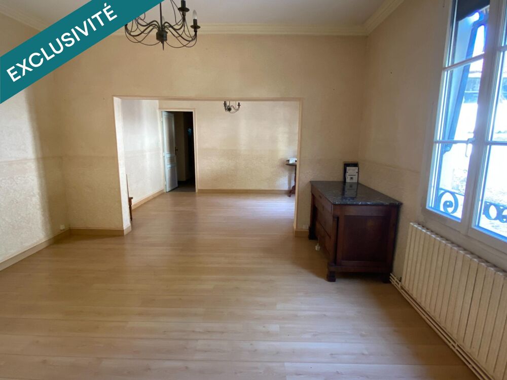 MAISON NIORT 10 MN CENTRE 132M2, 4CH 400M2 TERRAIN