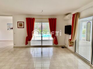  Maison  vendre 6 pices 208 m