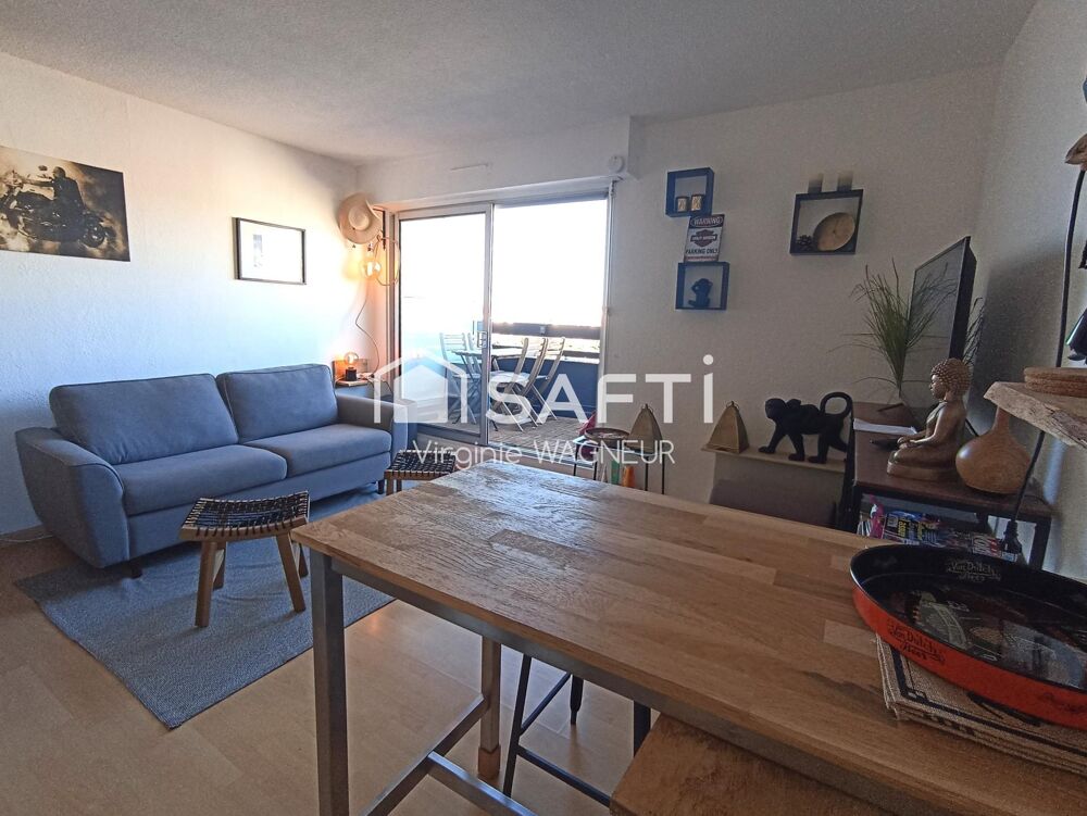Appartement rénové de bon goût avec terrasse