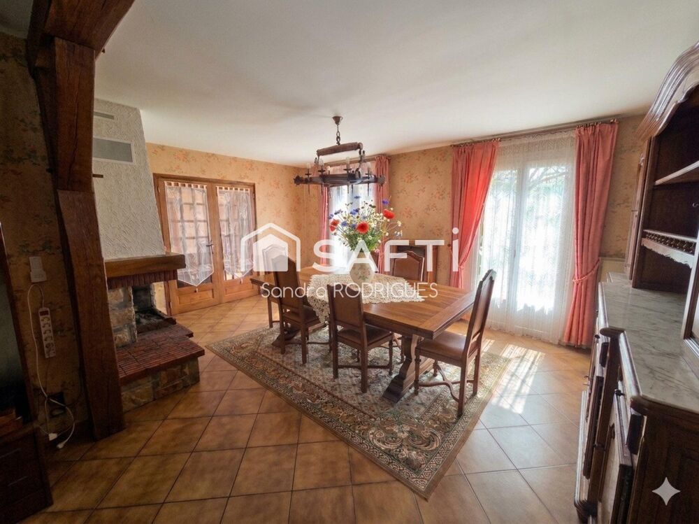 Vente Maison Pavillon construit sur sous sol complet, 4 pièces à la campagne à 2 min de Crécy sur serre sans  travaux à prévoir. Dercy
