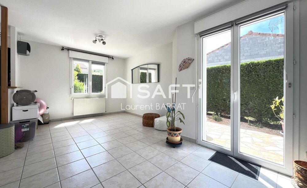 Vente Maison Villa plain-pied avec terrasse et garage. Brioude
