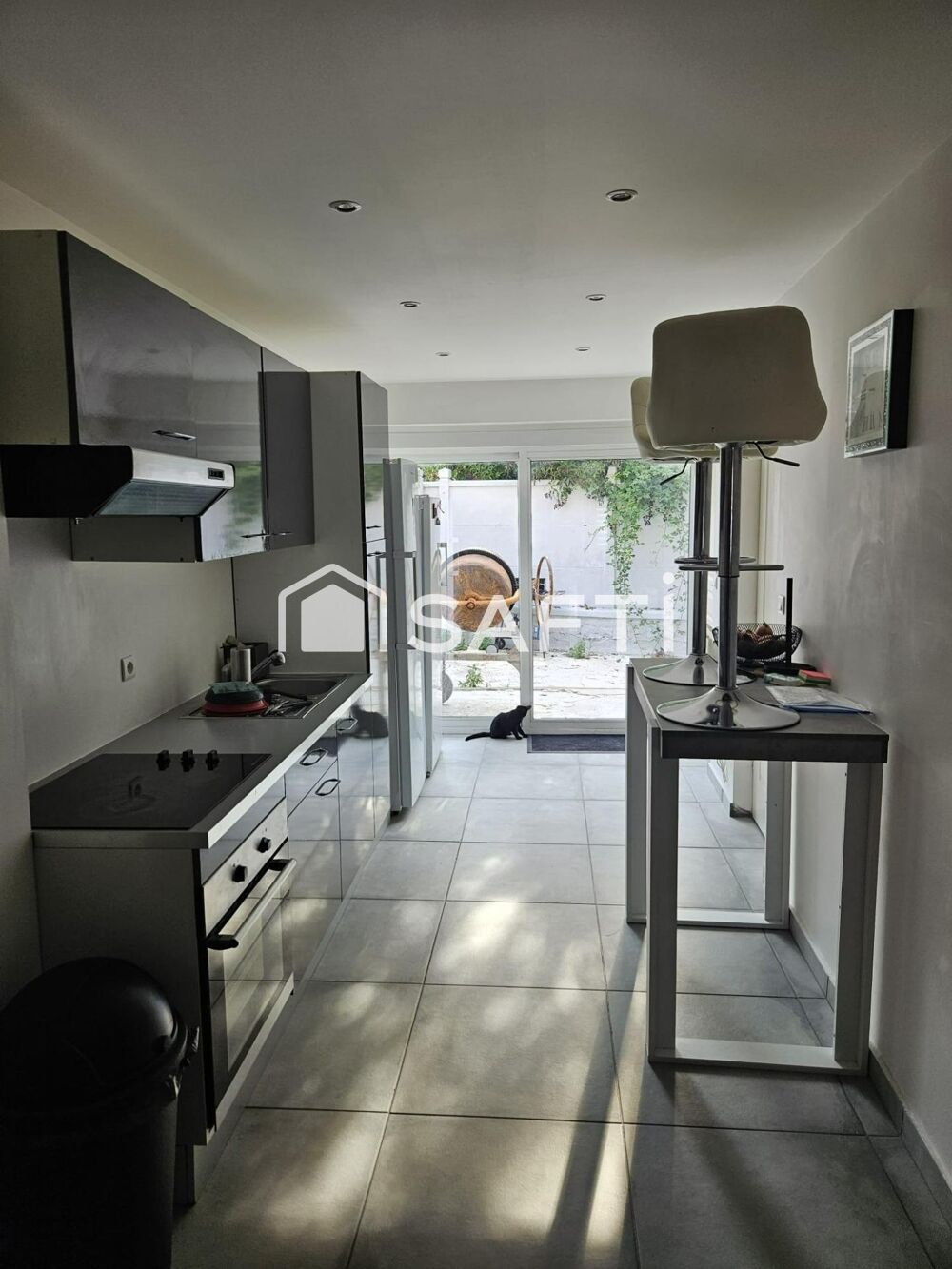 ? À VENDRE  Maison de ville 83 m²  3 chambres (possibilité 4)  Brebières ? Prix : 130 000 € FAI (Frais dAgence Inclus)