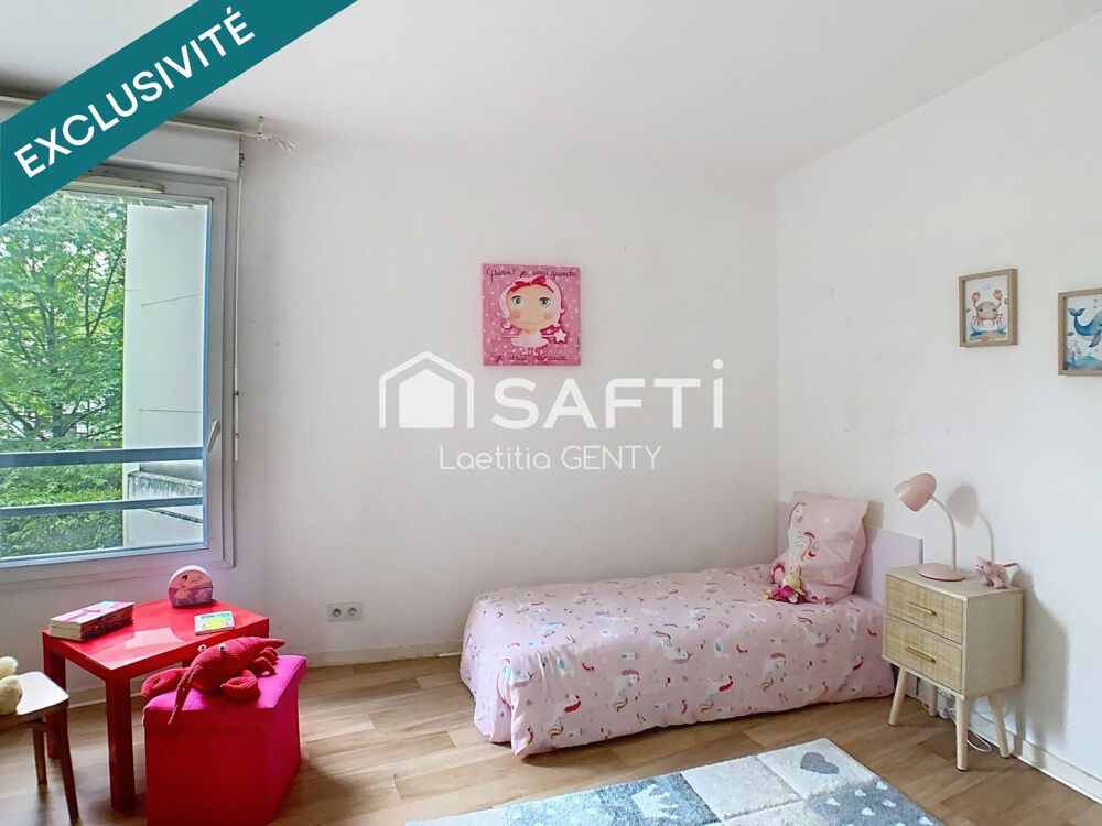 Vente Appartement COLOMBES - PROCHE HYPER CENTRE - 4 PIÈCES FAMILIAL AVEC BALCON ET PARKING Colombes