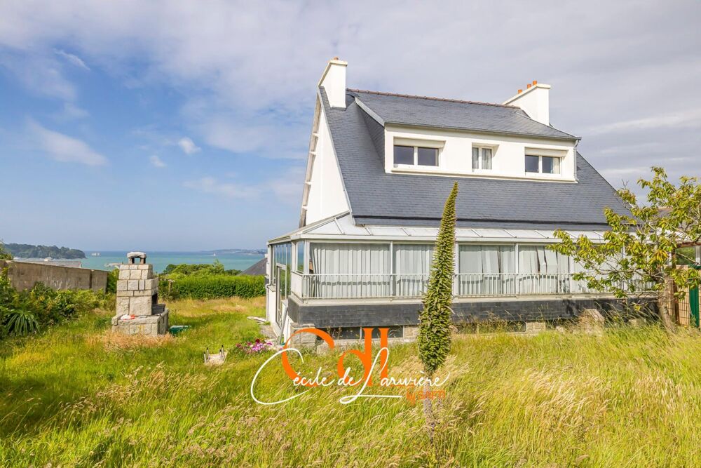 Superbe vue mer, Chateau du Taureau et île Noire, grands espaces dedans et en extérieur, très beau potentiel !
