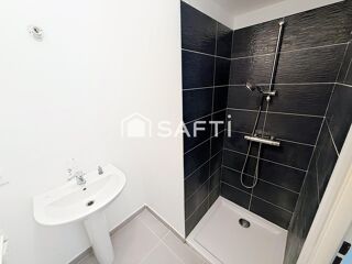  Appartement � vendre 4 pi�ces 79 m�