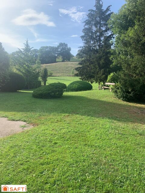   A vendre belle maison de village pierres de 190 m2 sur un terrain de 2 000 m2. Maison - 7 pi�ce(s) - 190 m�