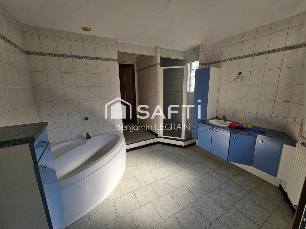 Vente Immeuble Immeuble de 273m2 avec local commercial+appartement Denain