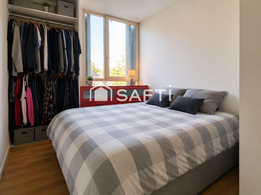 Vente Appartement appratement traversant, résidence avec gardien Merignac