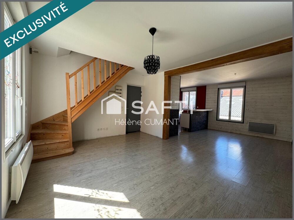 Duplex avec grand garage en plein coeur de Lisieux, au calme absolu à deux pas des commerces.