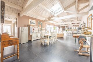  Maison � vendre 6 pi�ces 196 m�