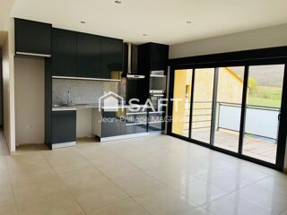  Immeuble à vendre 555 m²