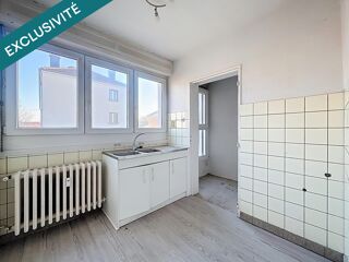  Immeuble à vendre 182 m²