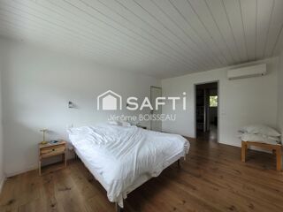  Maison à vendre 10 pièces 222 m²