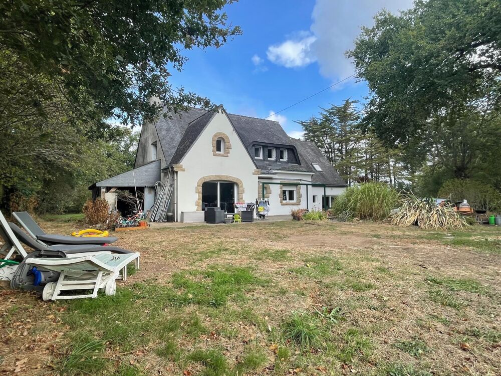 Vente Maison Maison traditionnelle, de 1976, 211 m2 en impasse. Pluneret
