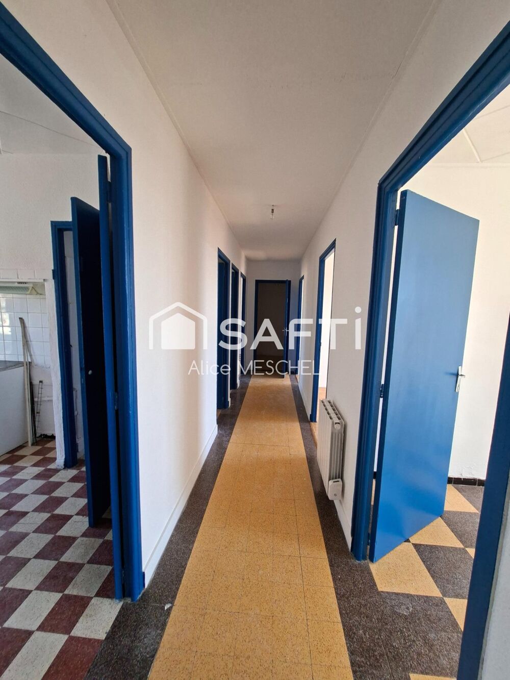 Vente Appartement Un appartement T4 -cave- balcon -terrasse- Beziers