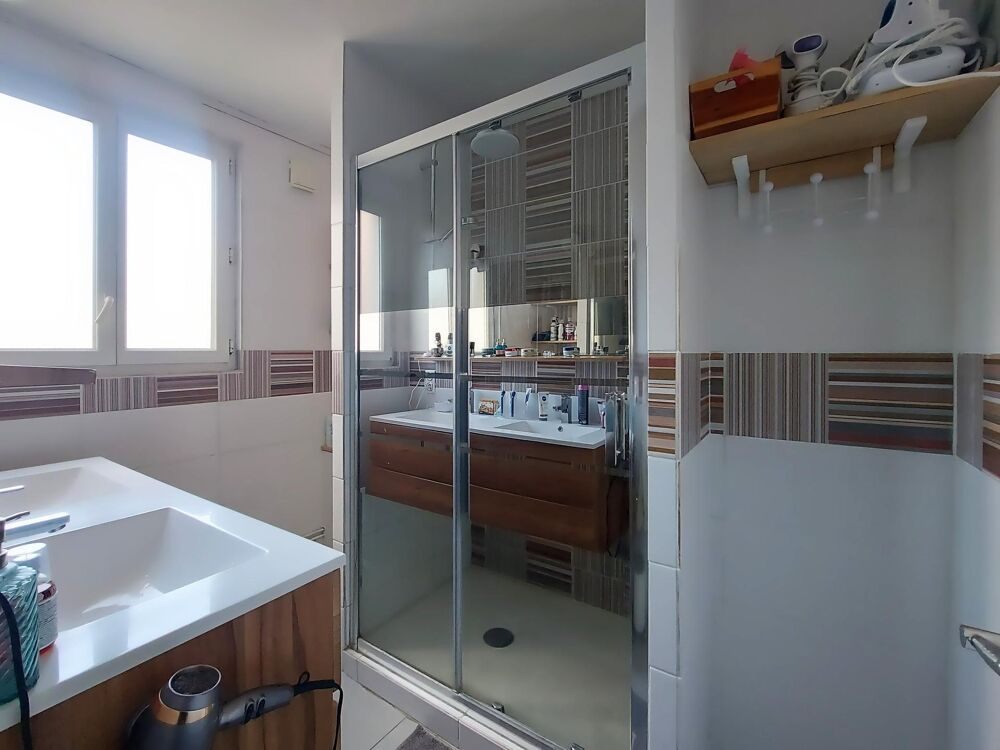 Vente Appartement Beau F4 de 80 m² avec garage – Proche commodités . Mantes-la-ville