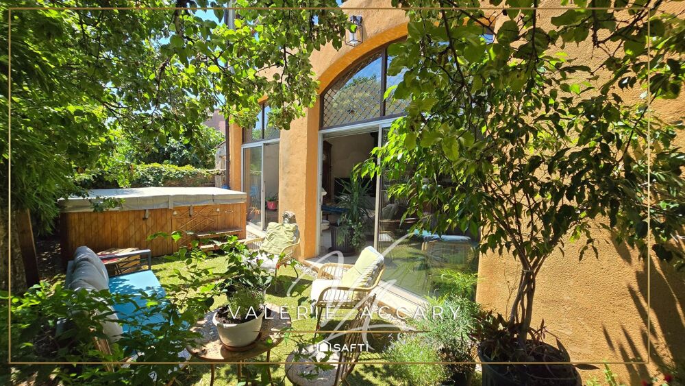 Maison 9 pièces 396 m² · à Le Val · 396 m² · 369 000 €