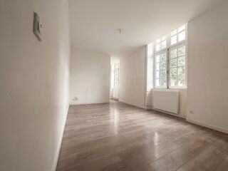 Vente Appartement Appartement T2 en parfait état situé au rez-de-chaussée. Auxerre