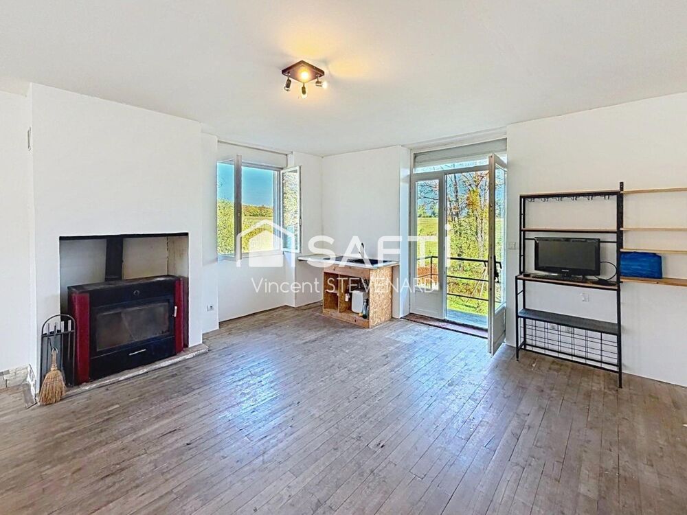 Vente Maison Maison avec sous-sol, dépendances et grand terrain à Luxé Luxe