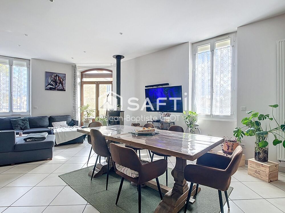 Maison 7 pièces 270 m²