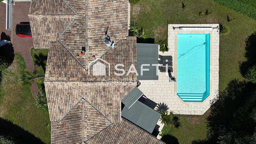 Vente Maison Superbe maison plain-pied baignée de lumière avec double garage et piscine La teste-de-buch
