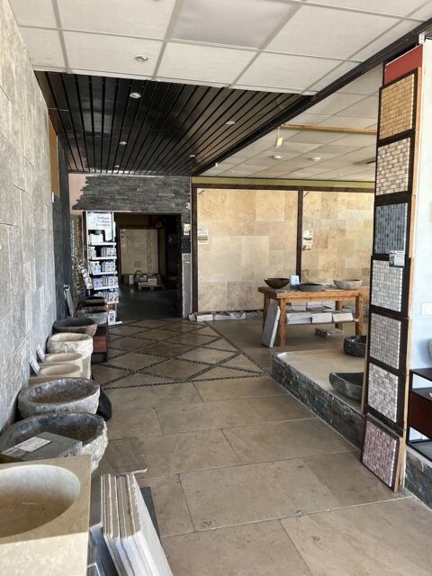 Commerce carrelage pierres naturelles &agrave; saisir 195000 74100 Ville-la-grand